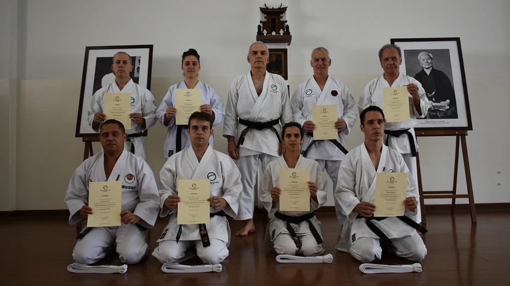 Cerimônia de Certificação da 1ª Avaliação para Instrutor de Karate-Do Nível 2 e a do 5º Curso de Formação de Instrutores de Karate-Do Nível 1